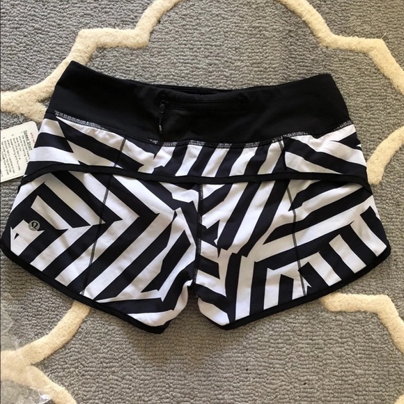 Lululemon speed shorts NWT sz4 - Picture 5 of 7